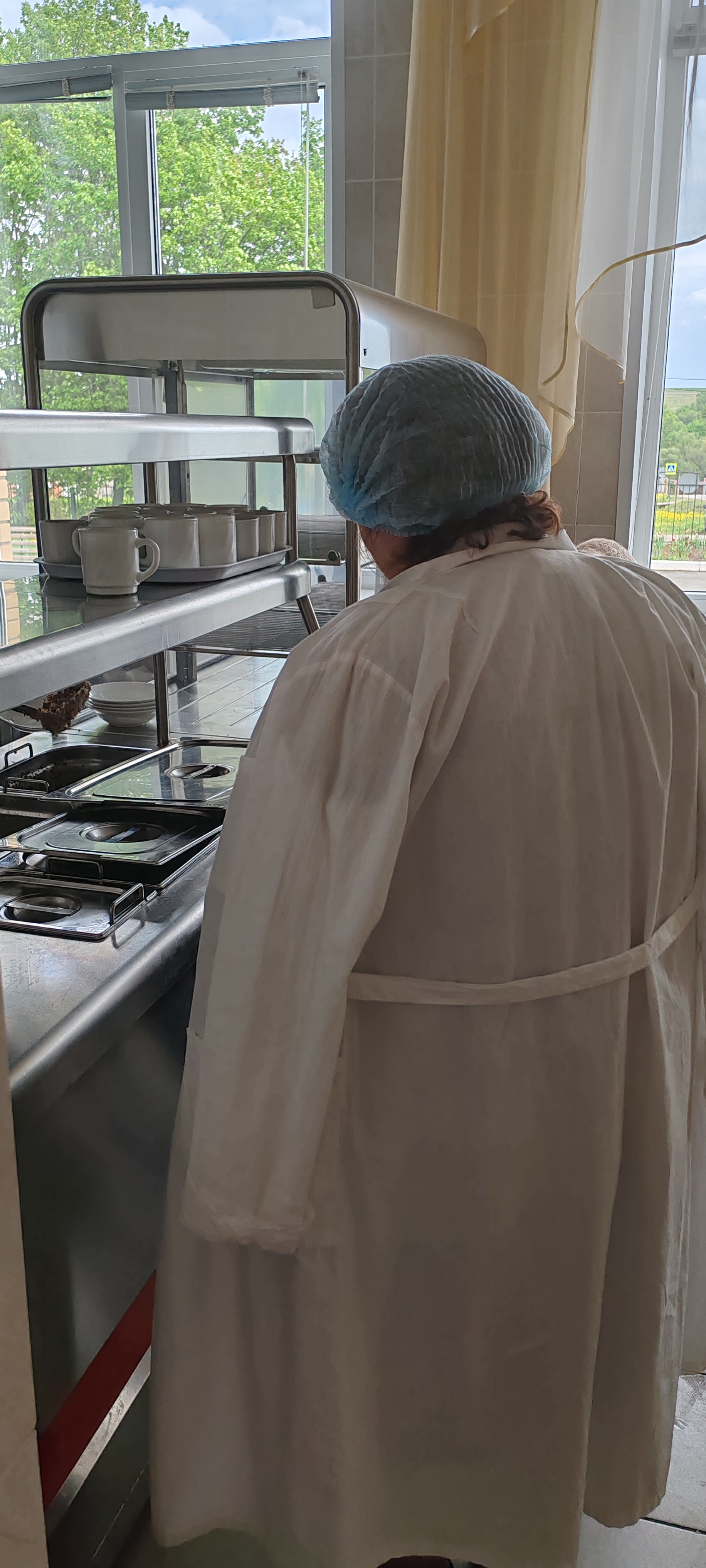 Родительский контроль питания: свежее, вкусно, полезно!  19.05.2025 г. в нашей школе прошёл родительский контроль школьного питания. Проверили:    ✔ Качество продуктов – свежие и по сезону  ✔ Разнообразие меню– вкусно и сбалансированно  ✔ Соблюдение норм